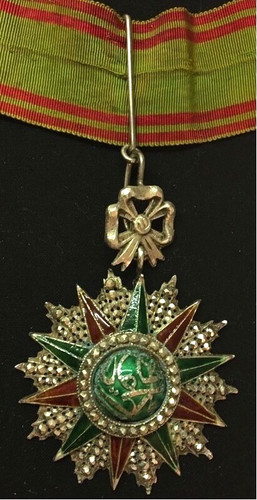 Insigne militaire tunisie - insigne,