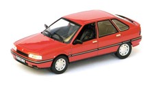 Renault 21 GTS 1990 1/43 Ixo