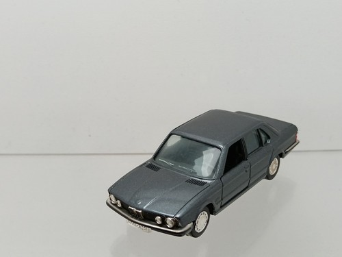 1149 bmw 528i gris - bmw,