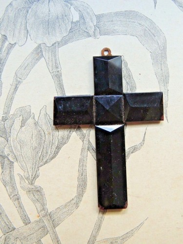 Ancien pendentif forme de - ancien,