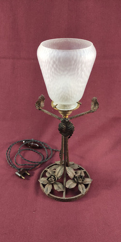 Lampe art nouveau fer forgé
