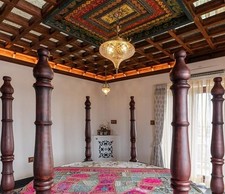 Suspension Art Nouveau en laiton et cristal taillé luminaire vintage élégance