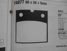 1 JEU PLAQUETTES FREIN ARRIERE