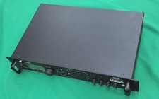 Préampli et processeur