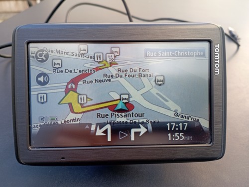 Gps tomtom via 135 maj - tomtom,