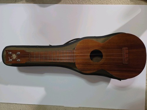 1930 hawaiian tabu ukulele - ,