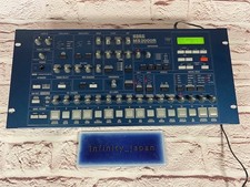 Synthétiseur de modélisation analogique Korg MS2000R monté en rack livraison ...