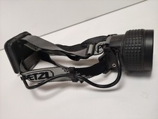 lampe frontale étanche de la Marque PETZL à ampoule & pile LR12