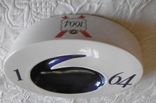 RARE CENDRIER DESIGN   BIERE KRONENBOURG  " 1664 "