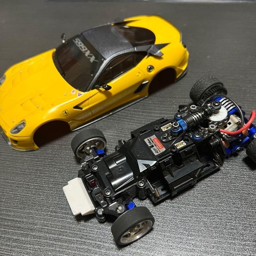 Kyosho mini mr03 - kyosho,
