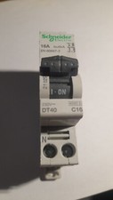 DISJONCTEUR DT40 C16 SCHNEIDER