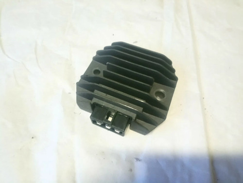 Regulateur peugeot 150 elyseo - peugeot,