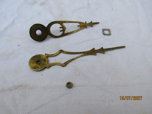 Ancienne paire d - ...ancienne,