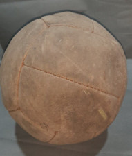 ⚽️ Ancien ballon de football vintage ⚽️ en cuir assez épais idéal déco sportive