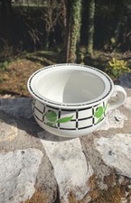 vase ancien en céramique