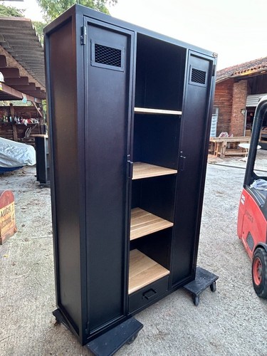 Meuble industriel sur mesure