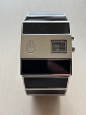 Montre à quartz NIXON The