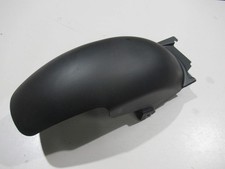 Ras de roue arrière (Peugeot