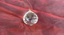 pampille de lustre , verre taillé, boule à facette, h 6cm, diam 6cm, poids 230gr