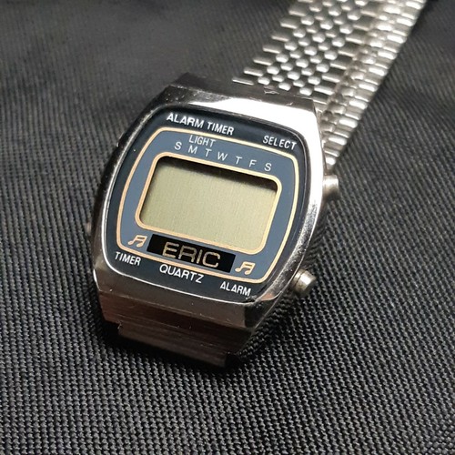 Ancienne montre bracelet - , eric