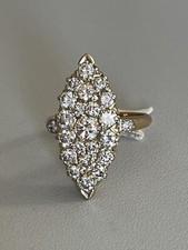 2961- Bague Marquise Or Jaune Diamants 1,50 Ct