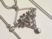 TRES BEAU PENDENTIF ANCIEN des années 1900 en ARGENT + CHAÎNE ARGENT Lg 45,5cm