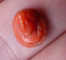 Minuscule camée en corail femme Bijou ancien 18e siècle pour bague cameo coral