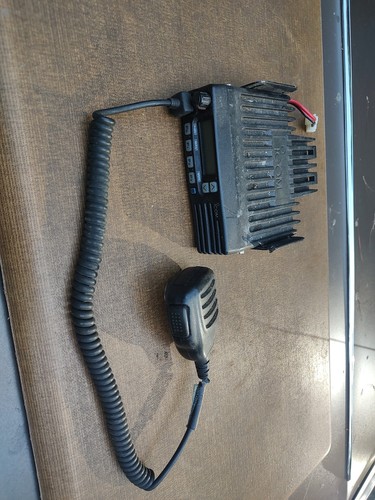 Used icom 121 with mic - mic, and