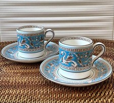 Pot noir soucoupe tasse