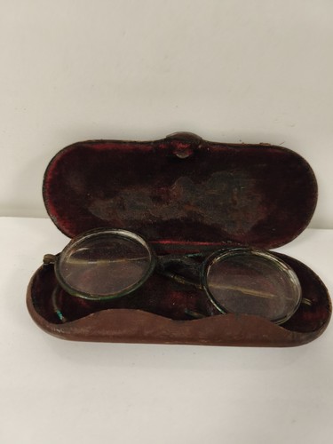 Paire lunettes vue - de, de