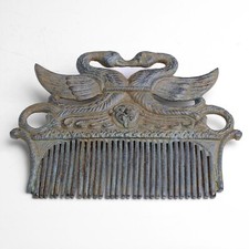 Sculpture en bronze vert de