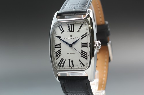 Presque comme neuve montre - [presque,