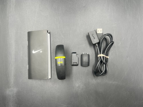 Nike fuelband black - +, water