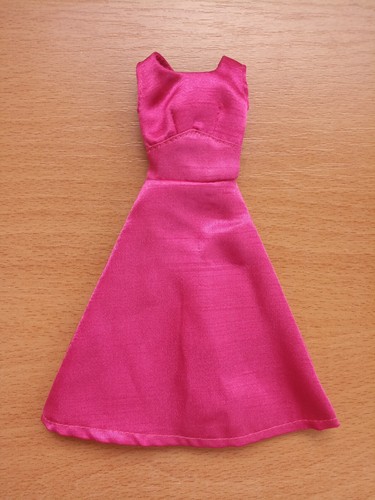 Barbie robe rose fuchsia - barbie,