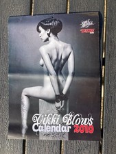POSTER CALENDAR 2010 VIKKI BLOWS TATOO ENERGY NAKED GIRLS 16 PAGES 33 x 24 cm