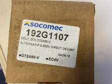 Voltmètre analogique Socomec