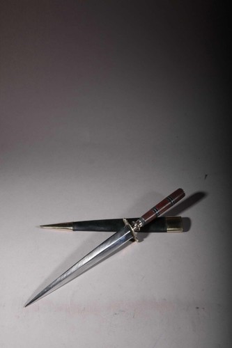 Stylet corse manche - manche, en