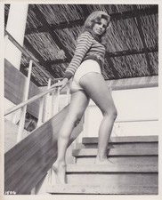 Raquel Welch FATHOM  Leslie H. Martinson Original Vintage 1967