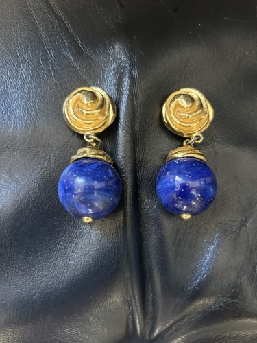 Jolies boucles oreilles - jolies,