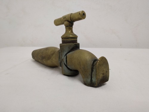 Antique barrel tap - /, large