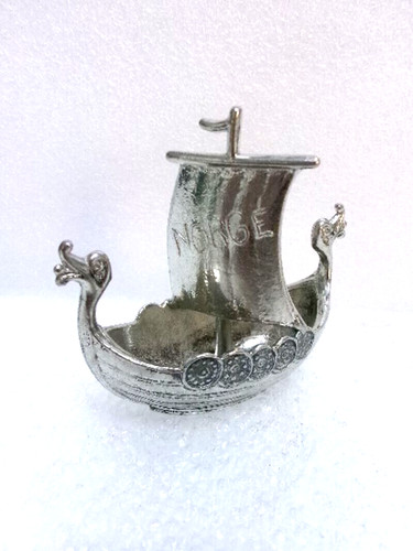 Petit bateau drakkar en - bateau,,