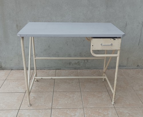 Table haute industrielle - , de
