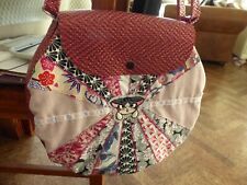 SAC A MAIN rond fait main  chat boudeur, tons rose