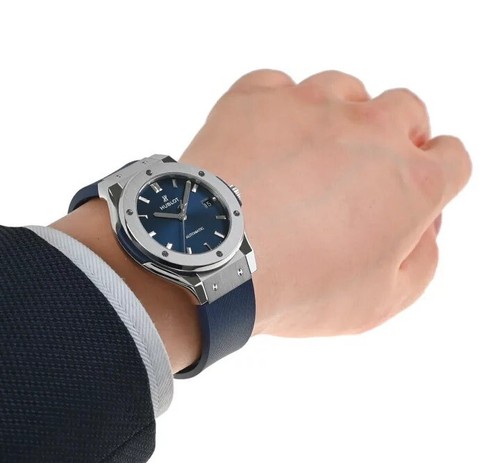 Hublot classic fusion bleu - classic,