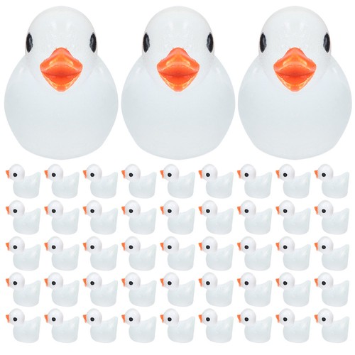100 pcs figurine - 100,