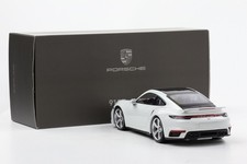 1:18 Minichamps Porsche 911