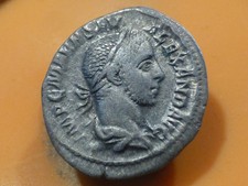 ROMAINE ANTIQUE - (20) - DENIER (ARGENT) d' ALEXANDRE - POUR EXPERTS ! 3,57gr !