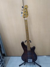 Guitare basse électrique