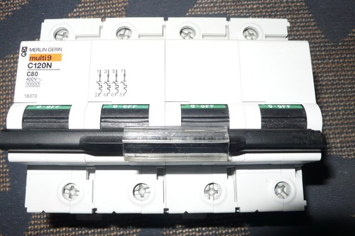 Disjoncteur tetrapolaire 80a - disjoncteur,