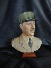 Buste du Général De Gaulle*